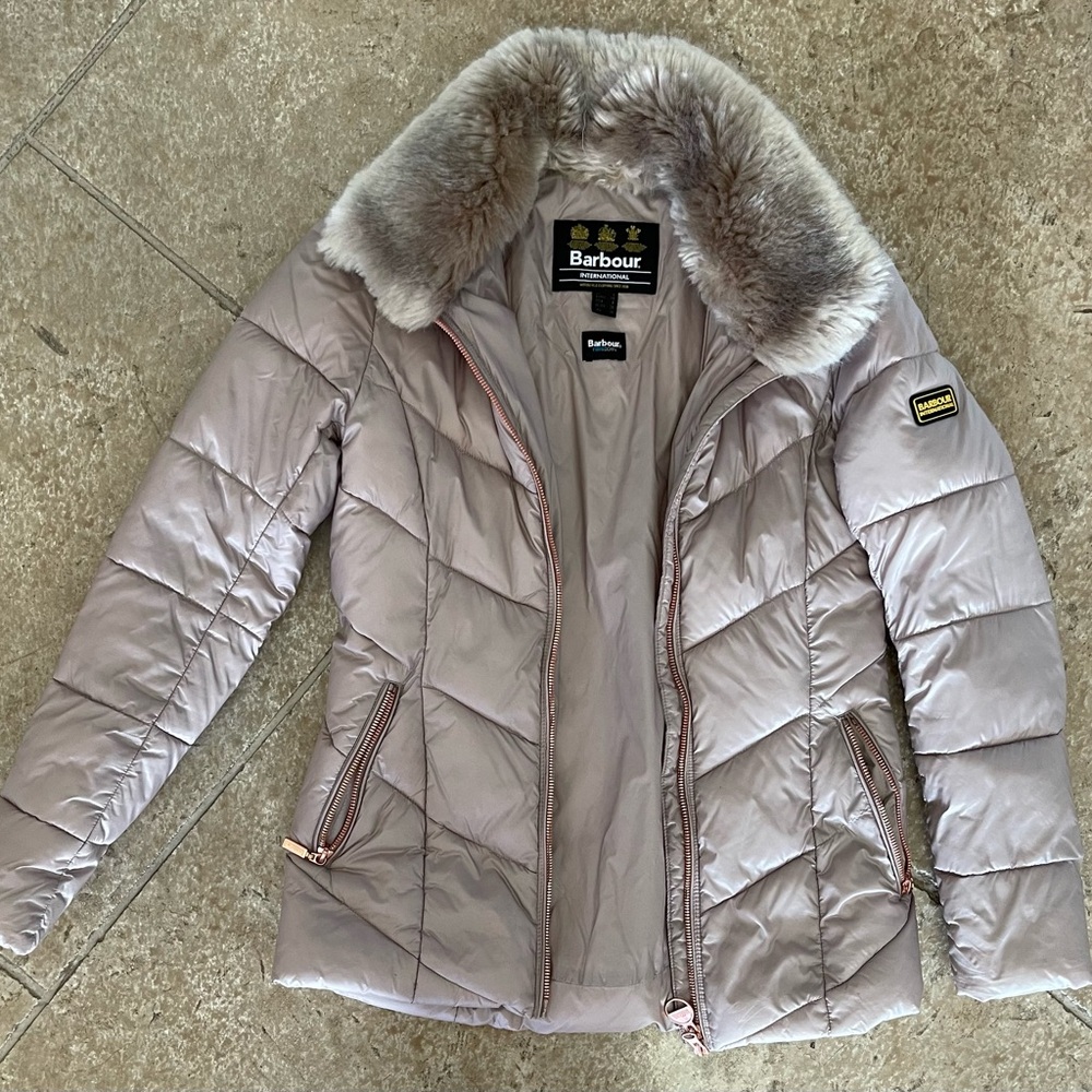 Women’s quilted Barbour jacket Sz UK 8 / US 4